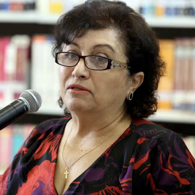 Elia Marúm Espinosa